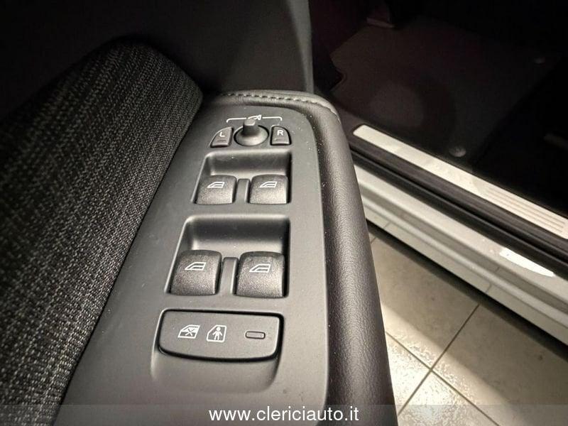 Volvo XC60 B4 (d) automatico Core