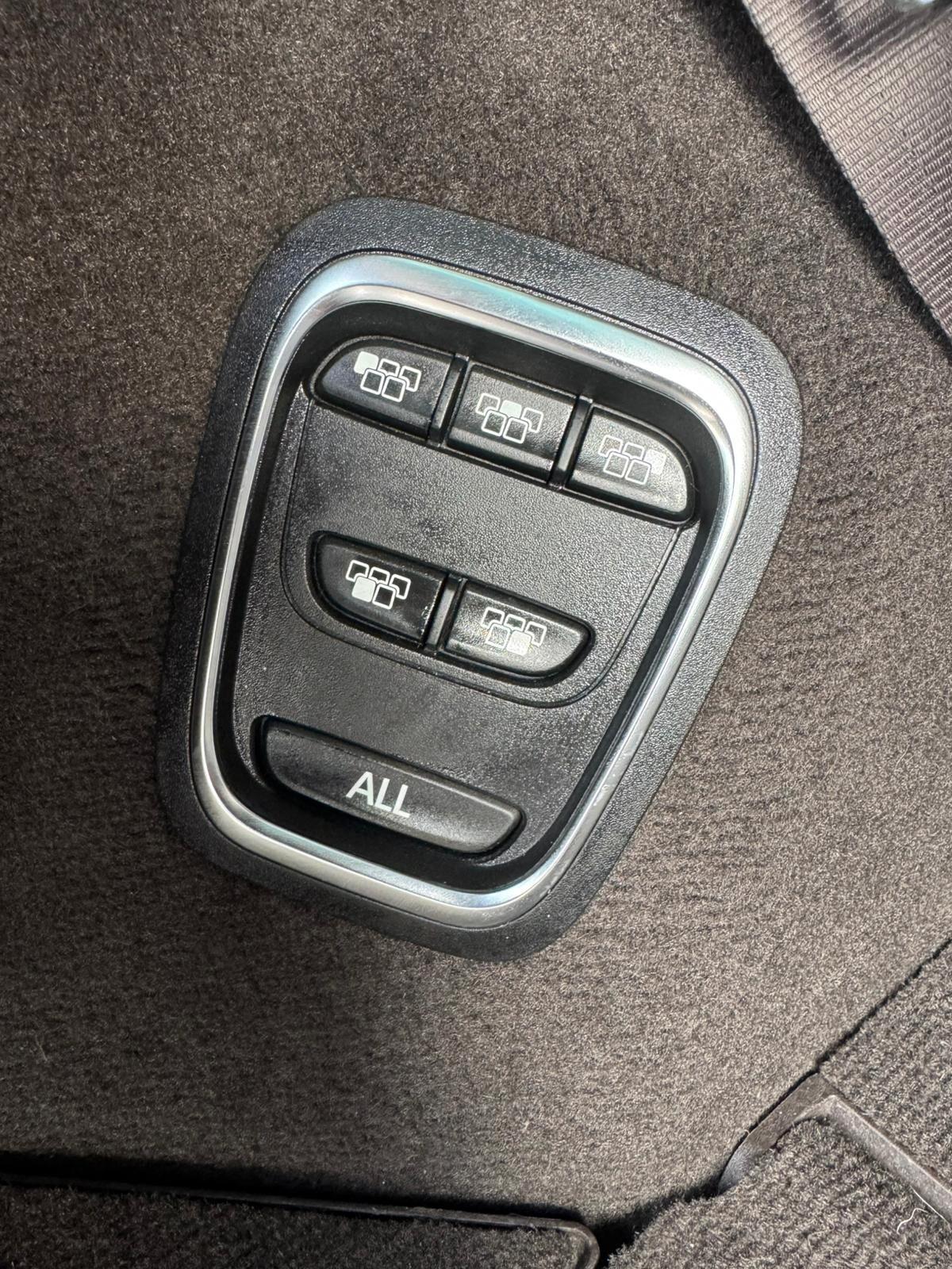 Renault Espace 7 posti dCi 160CV EDC Energy Initiale Paris 4Control Garanzia