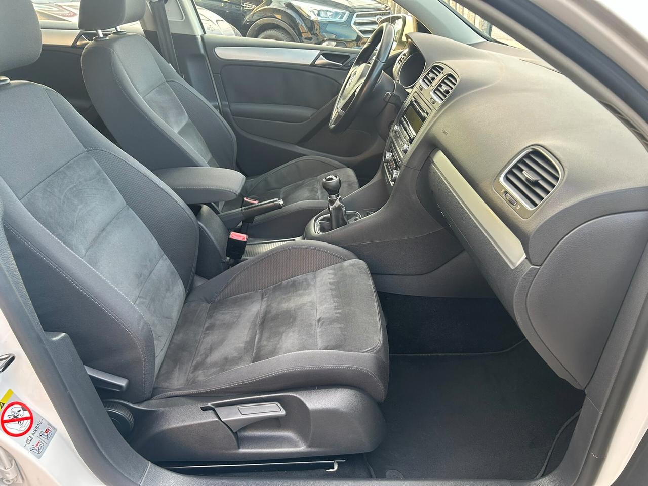VW GOLF 1.6 TDI 105CV Highline - OK NEOPATENTATI