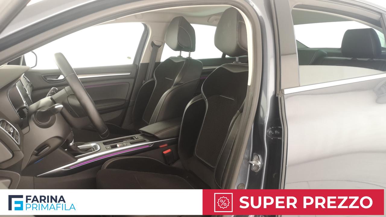 RENAULT Megane IV - Megane Grand Coupe 1.3 tce Executive 140cv fap