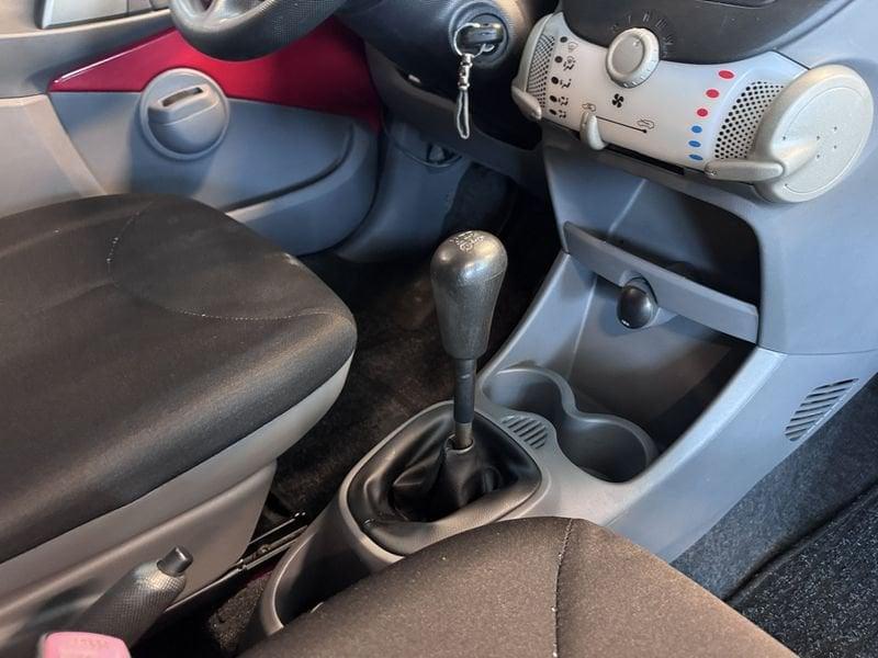Toyota Aygo Aygo 5p 1.0 Lounge connect m-mt