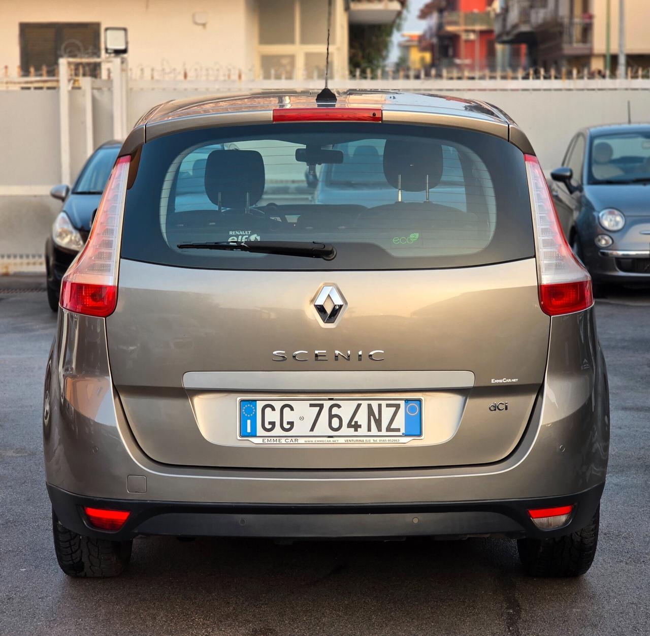 Renault Grand Scénic X-Mod 1.5 dCi 7 posti