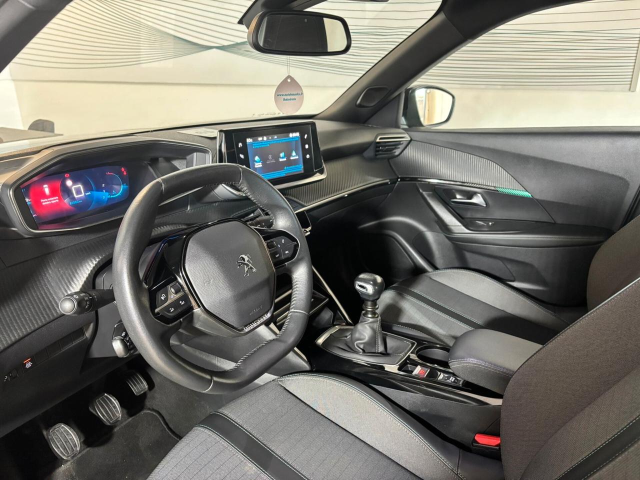 Peugeot 2008 1.2 BENZINA 101 CV