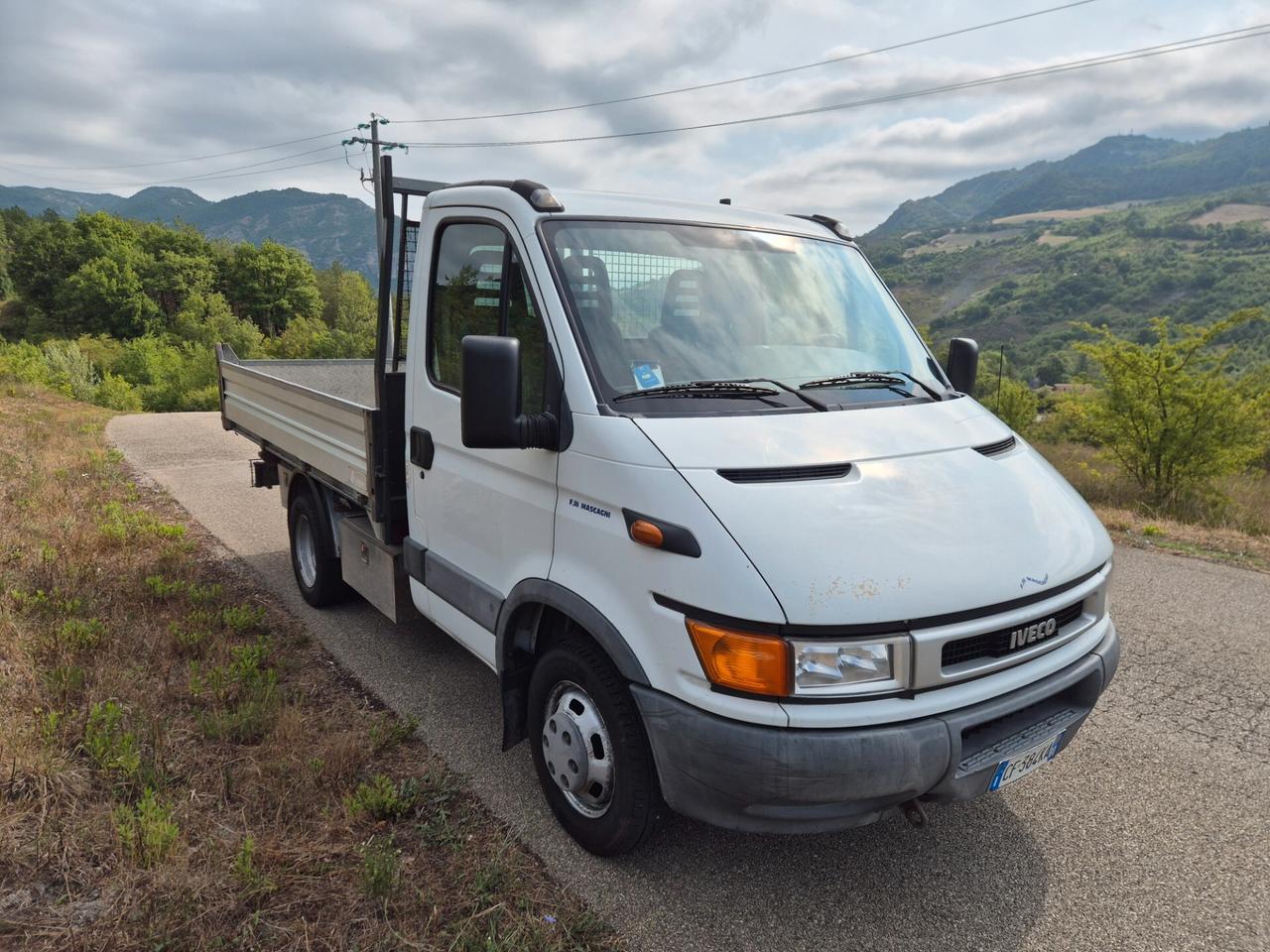 Iveco Daily 35C15 cassone ribaltabile trilaterale