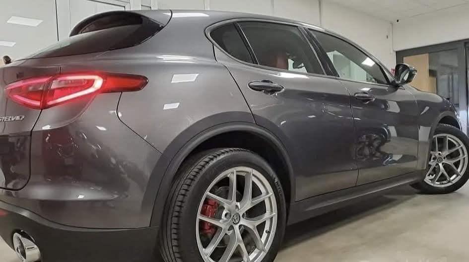 Alfa Romeo Stelvio 2.2 Turbodiesel 190 CV AT8 RWD Executive