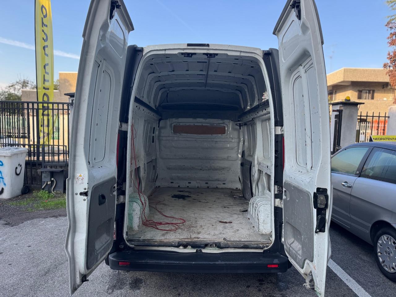 Renault Trafic T29 2.0 dCi/115 PL-TN Furgone Generique