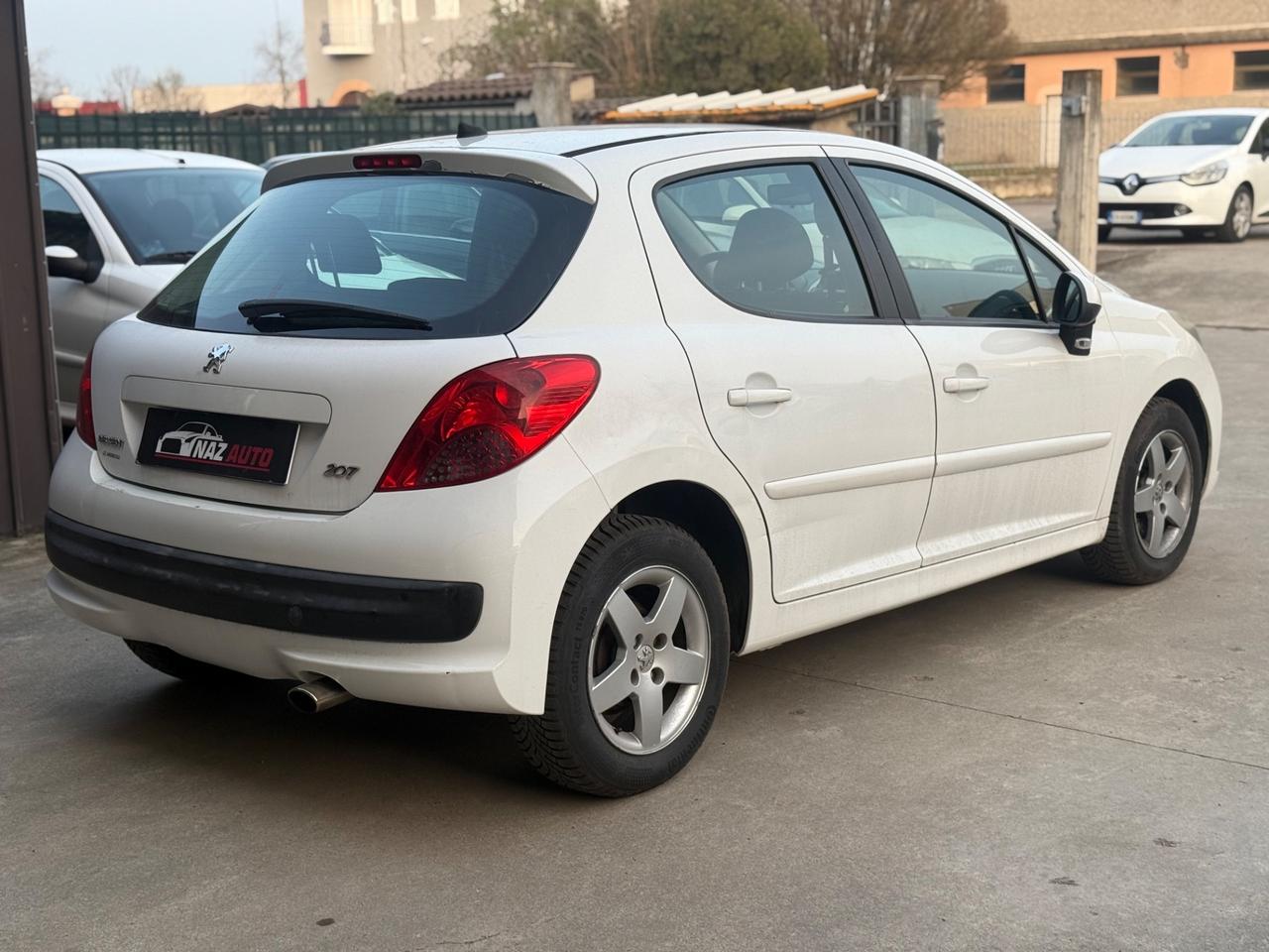 Peugeot 207 1.4 VTi 95CV 5p. XS