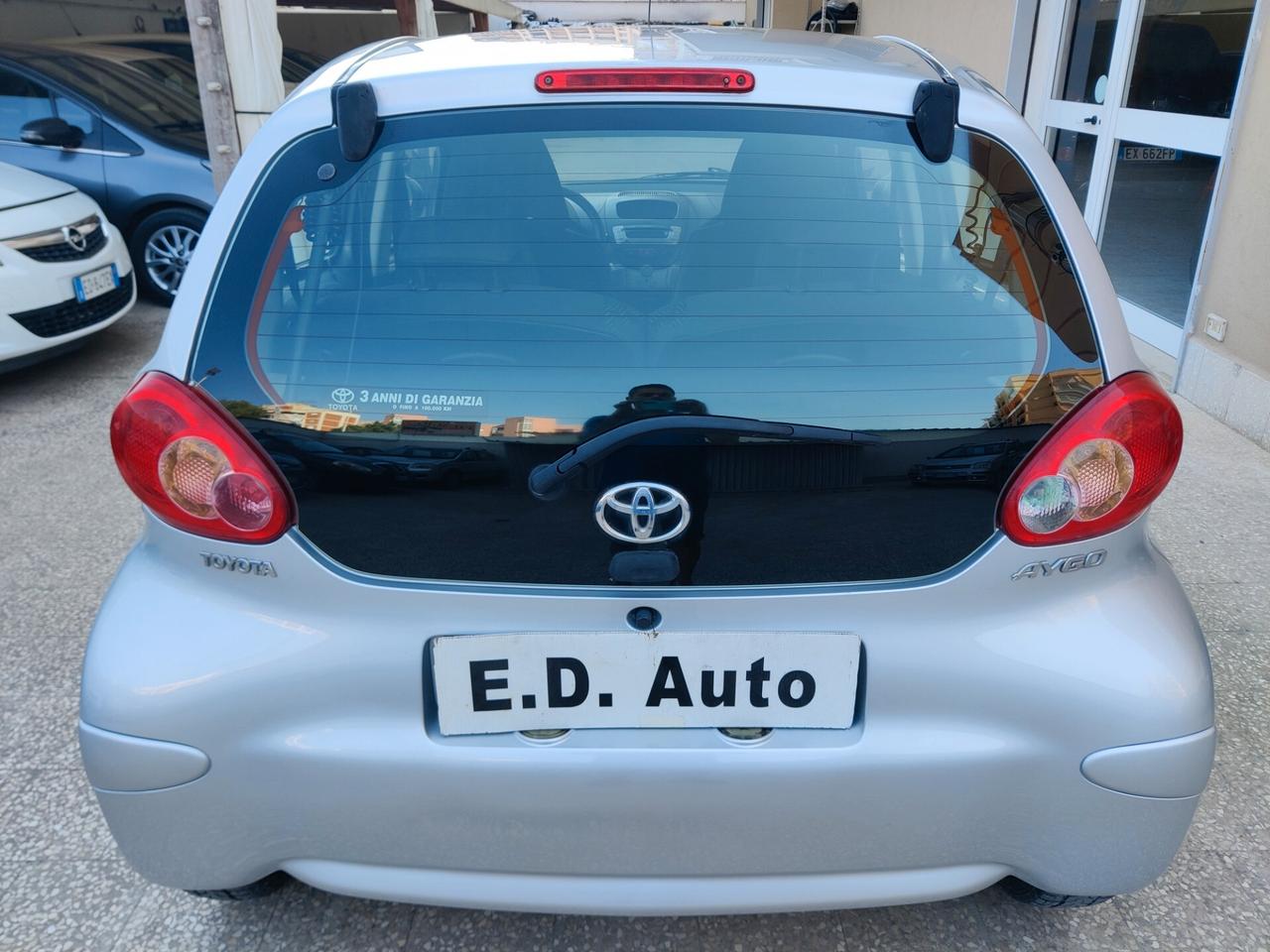 Toyota Aygo 1.0 Benzina 5 porte AUTOMATICA 2008