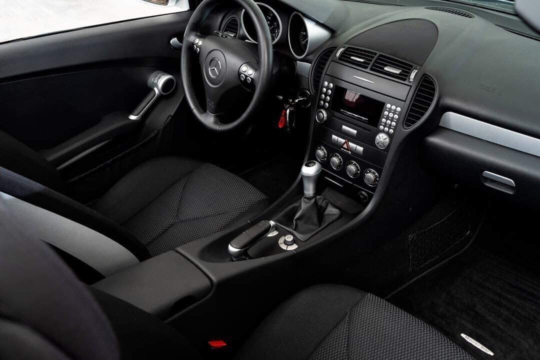 Mercedes Slk 200 *18.000KM * TAGLIANDI MERCEDES *