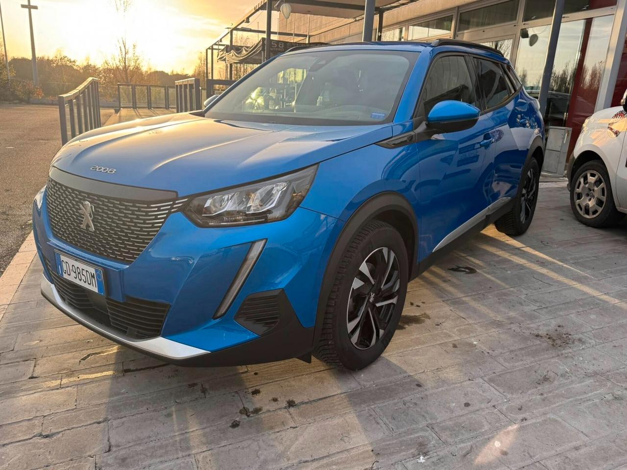 Peugeot 2008 BlueHDi 130 S&S EAT8 Allure