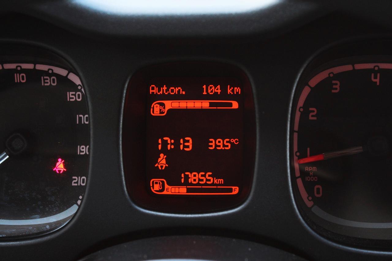 Fiat Panda 1.0 FireFly S&S Hybrid-OK NEOPATENTATI