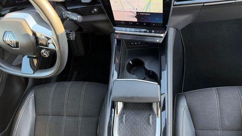 Renault Austral 2023 1.2 E-Tech full hybrid 200cv Techno Auto