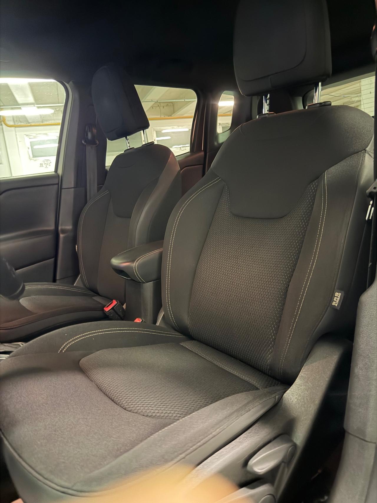 Jeep Renegade 1.6 Mjt DDCT 120 CV Sport