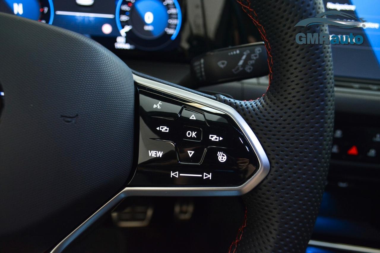 Volkswagen Golf GTI 2.0 TSI DSG