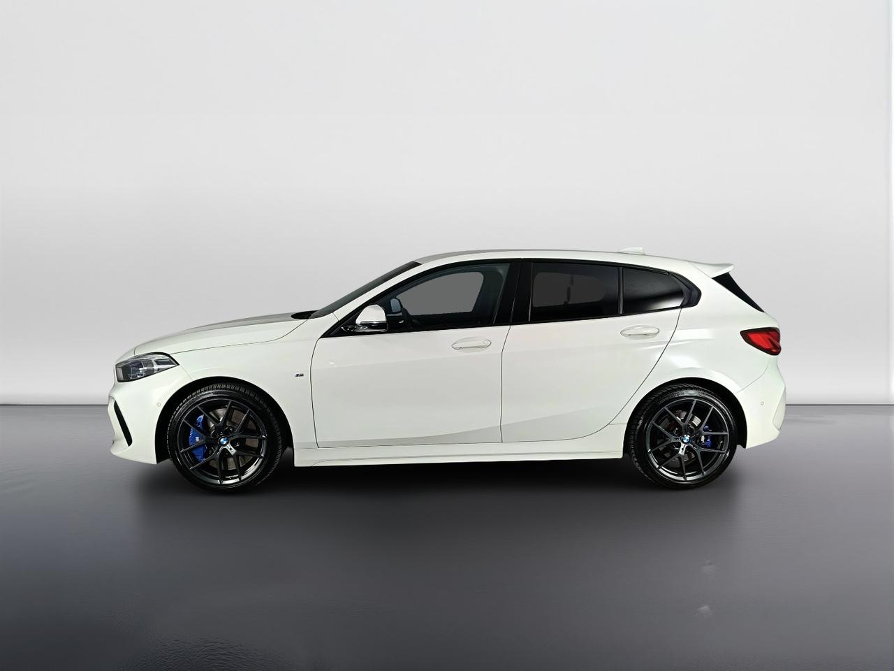 BMW Serie 1 F40 - 118d Msport auto