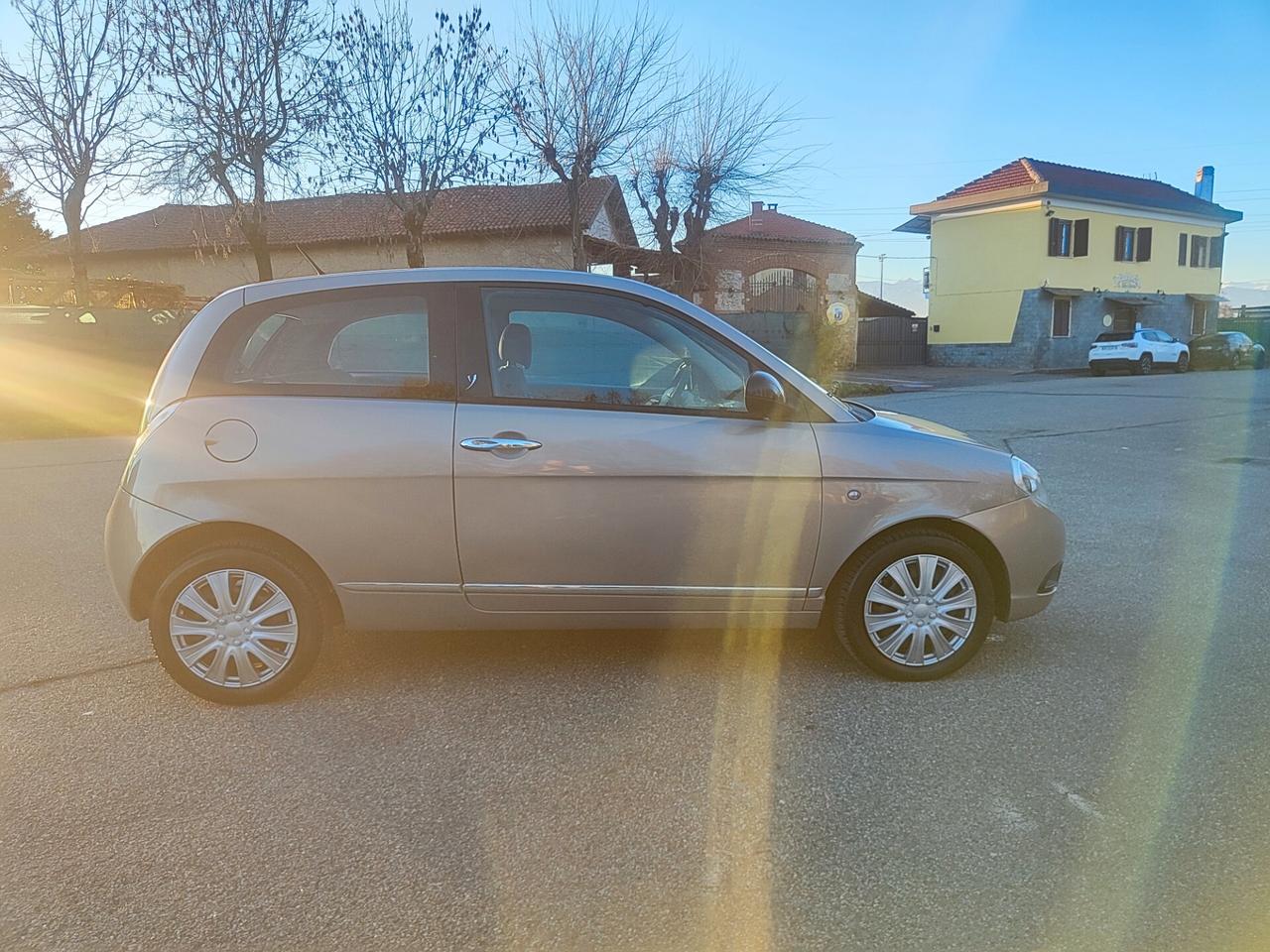 Lancia Ypsilon 1.2 benzina
