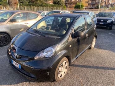 Toyota Aygo 1.0 12V VVT-i 5 porte Sol