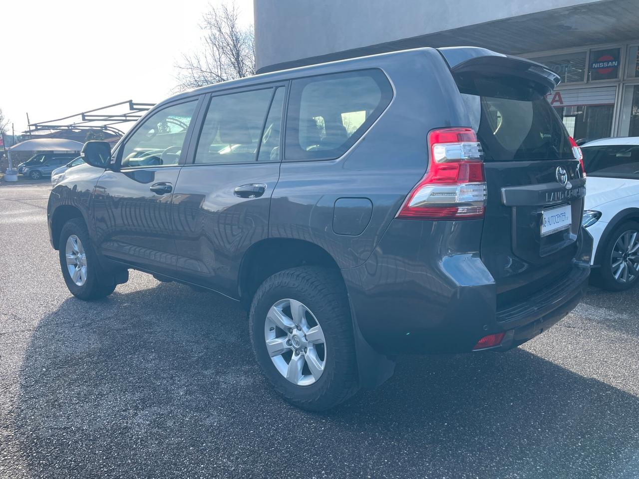 Toyota Land Cruiser 5p 2.8 d-4d Active 63.000 Km !!