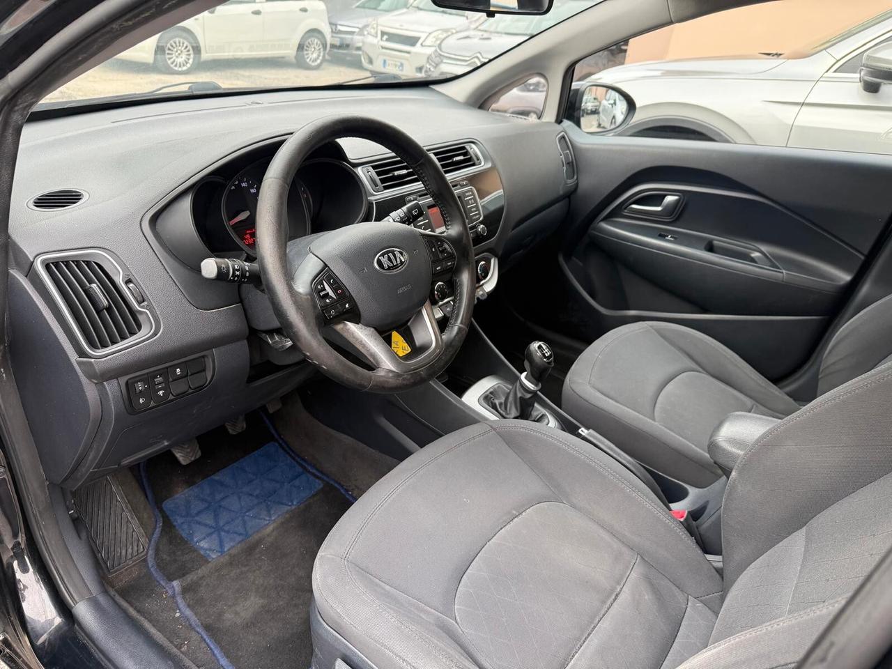 KIA RIO 1100 High Tech OK NEOP EURO 6
