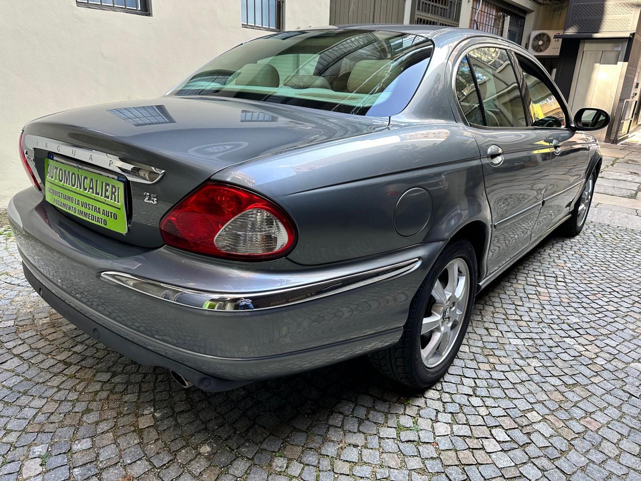 Jaguar X-Type 2.5 V6 24V Executive *(PELLE TOTALE)*