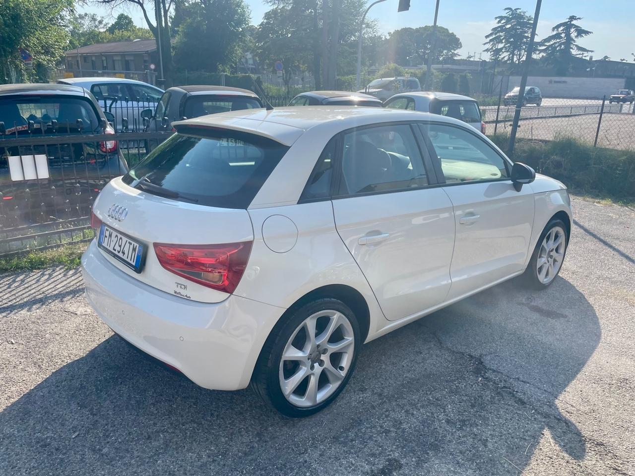Audi A1 SPB 1.6 TDI S tronic Admired