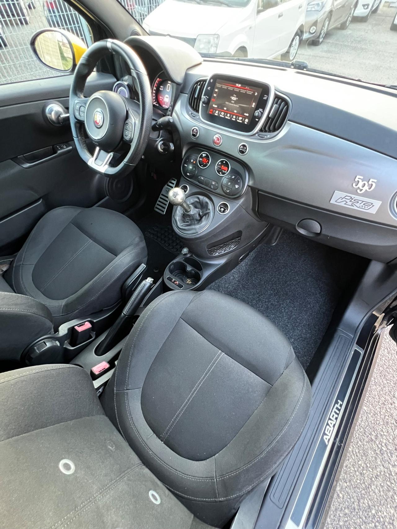 Abarth 595 1.4 Turbo T-Jet 160 CV Pista