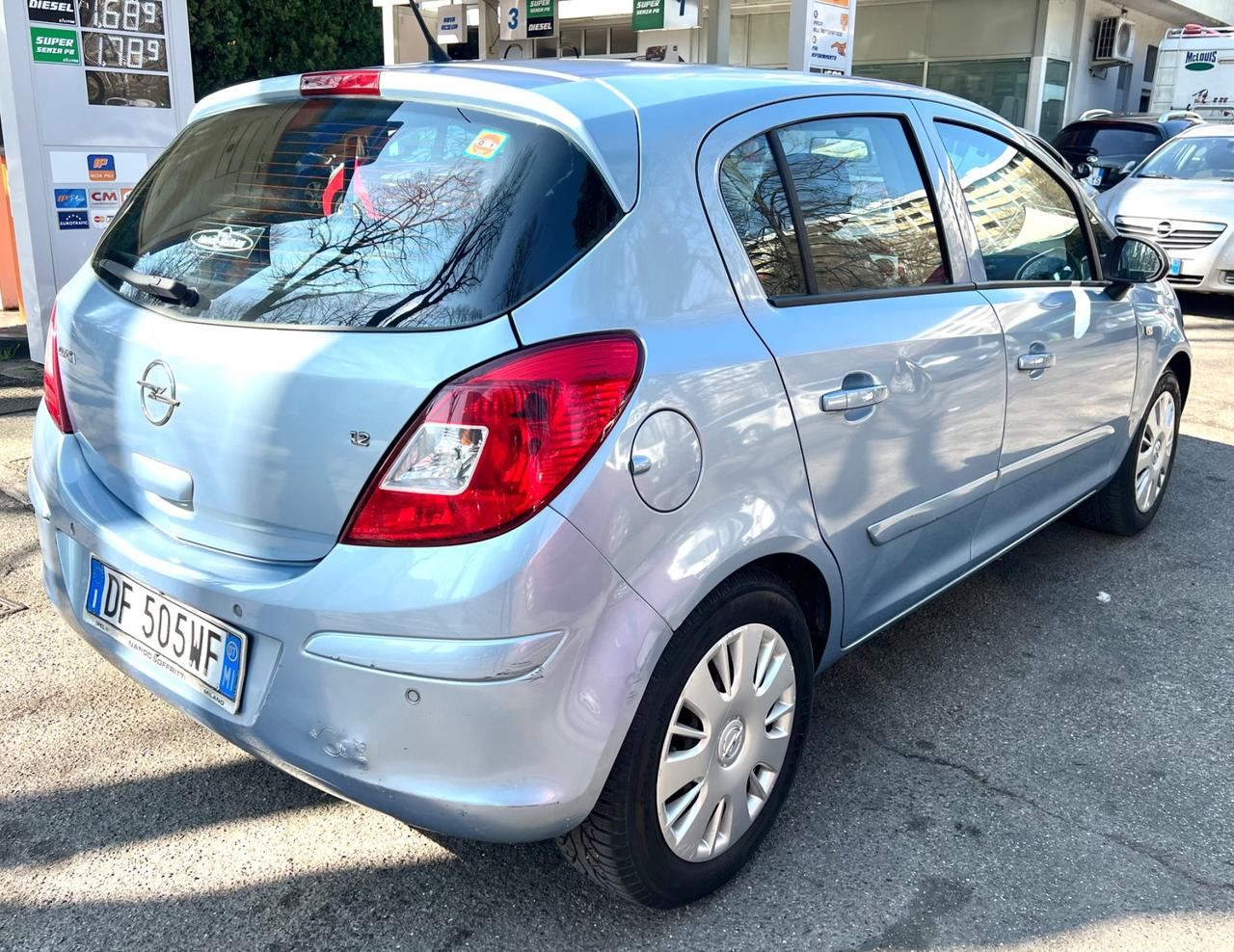 Opel Corsa 1.2 benzina AUTOMATICA OK NEOPATENTATI