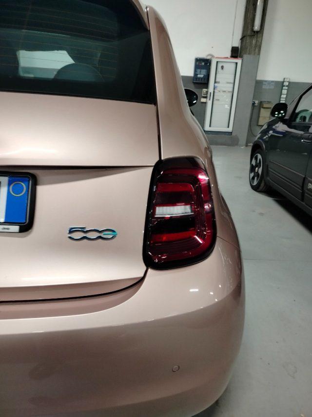 FIAT 500e Berlina 42 kWh ICON