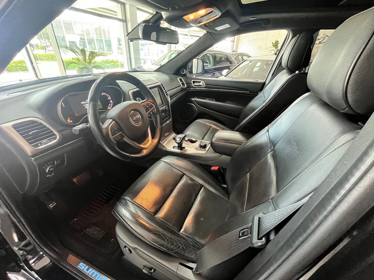 Jeep Grand Cherokee Summit Platinum Edition 3.0 V6 CRD
