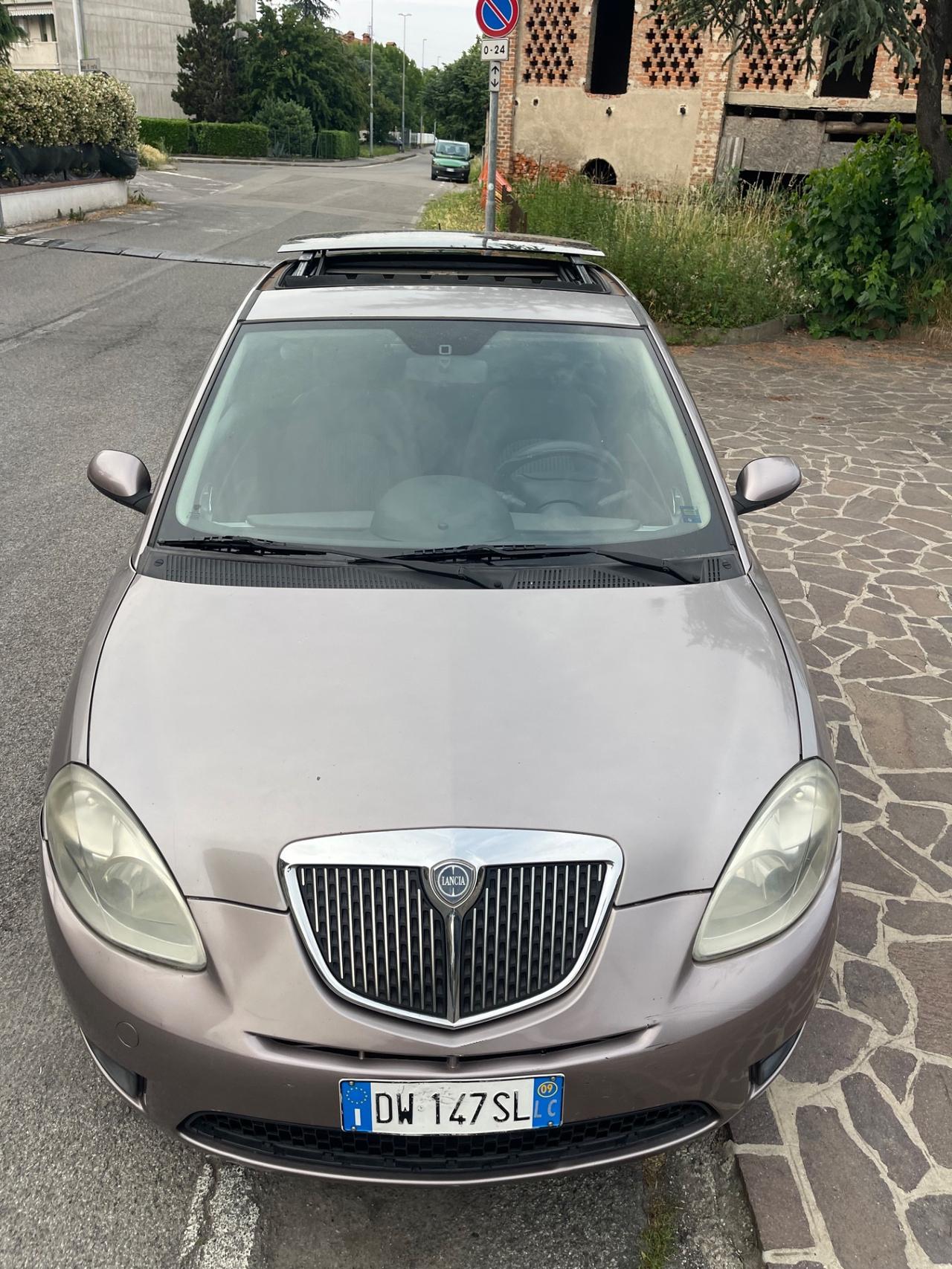Lancia Ypsilon 1.4 Platino Ecochic GPL