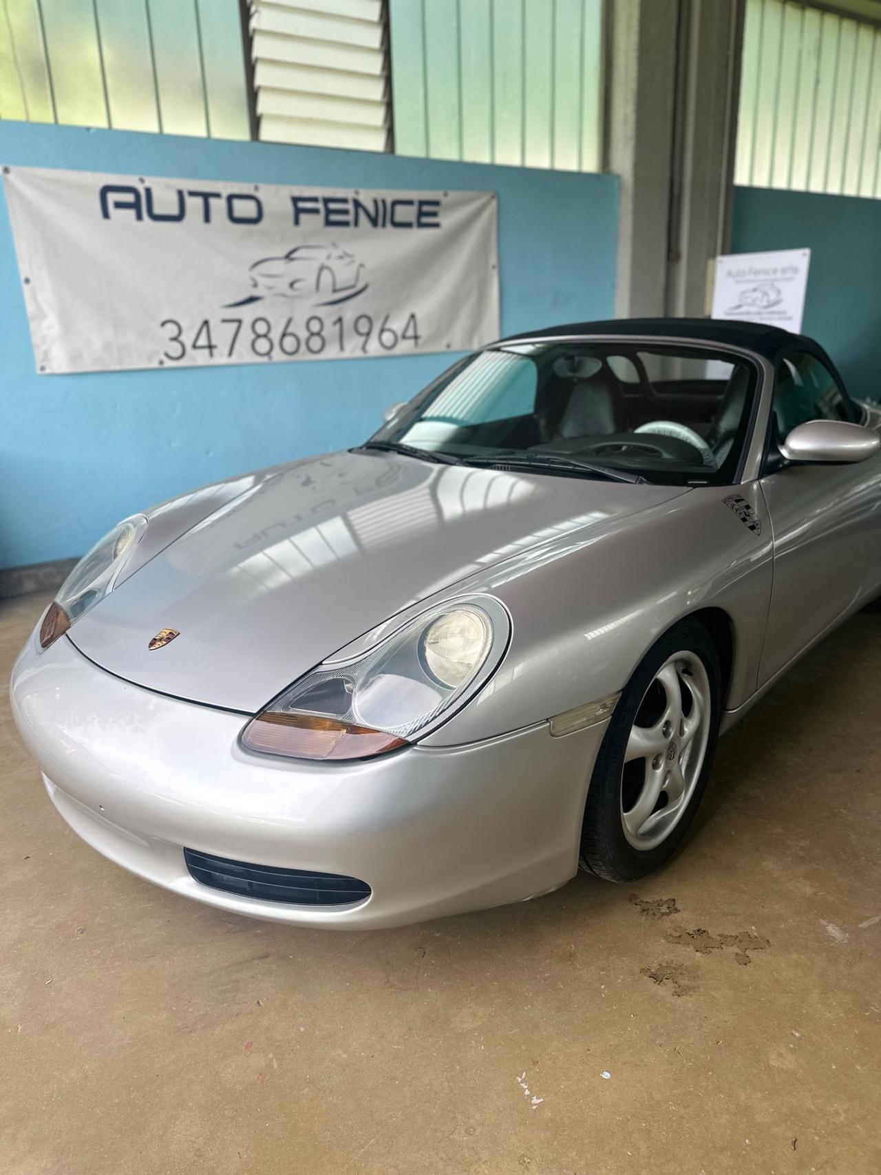 Porsche Boxster 2.5i 24V cat