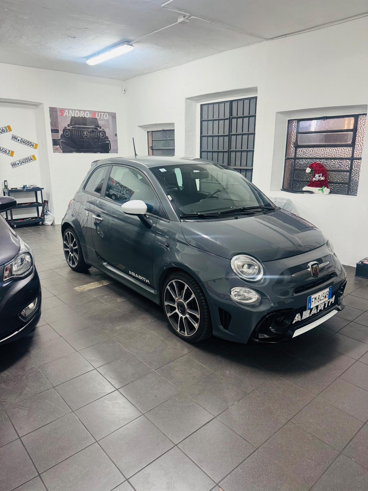 Abarth 595 1.4 Turbo T-Jet 165 CV Turismo
