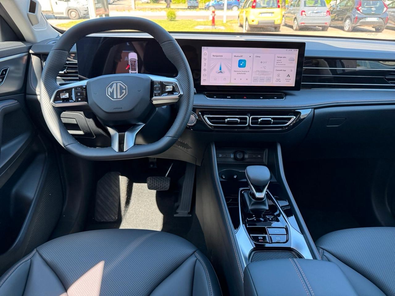 Mg HS HEV Luxury