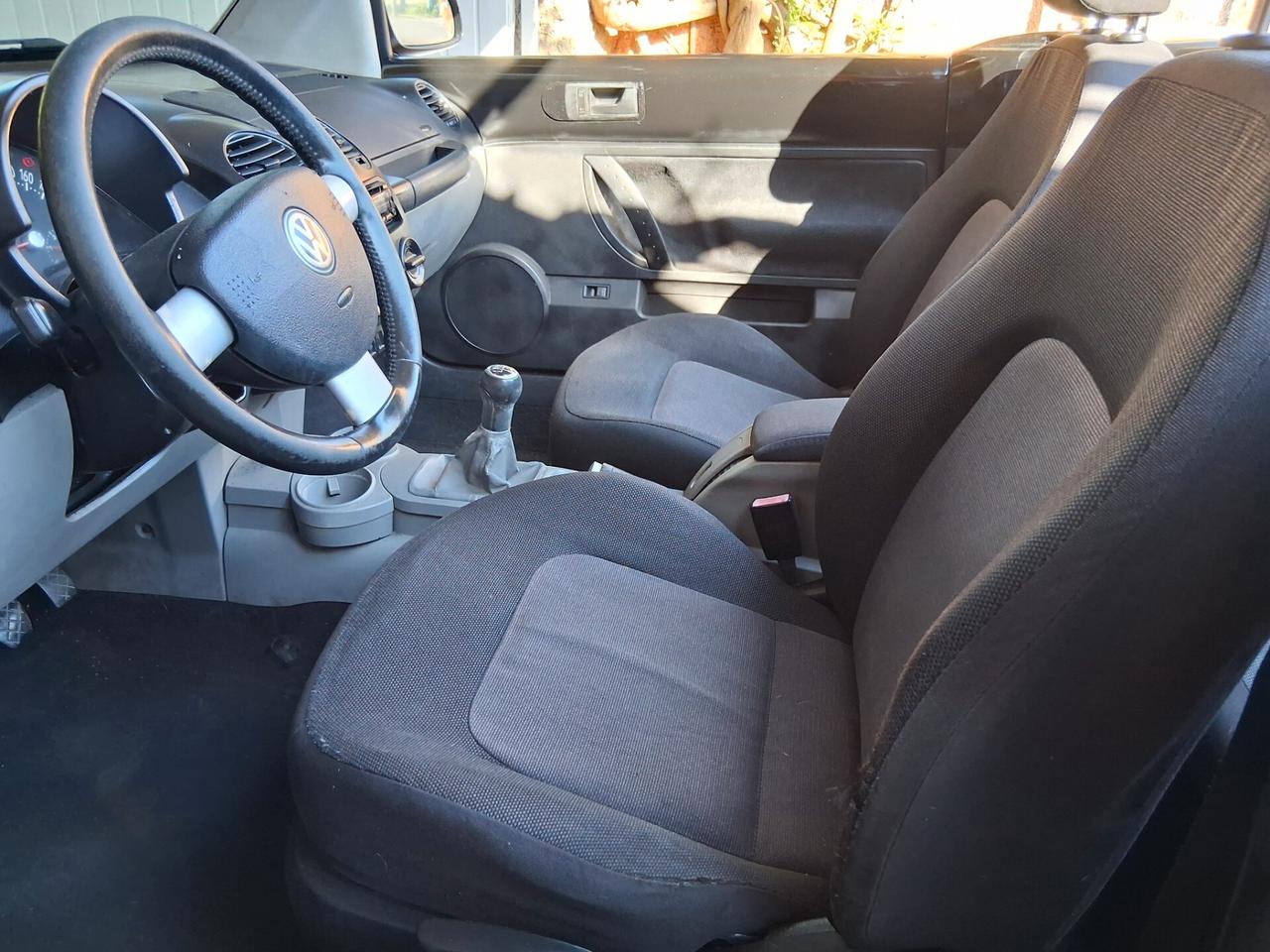 Volkswagen New Beetle Cabrio