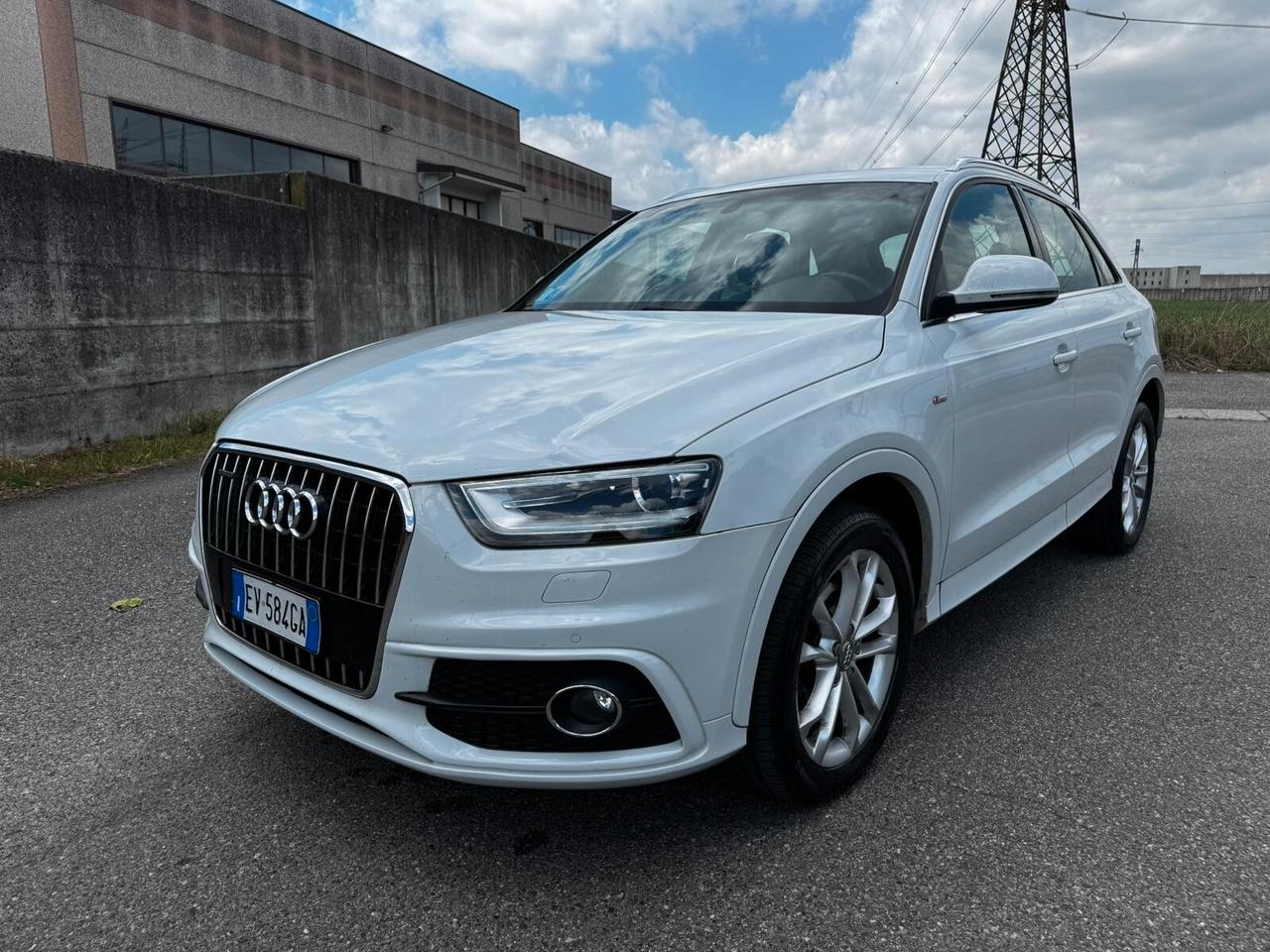 Audi Q3 2.0 TDI quattro S tronic Line Edition