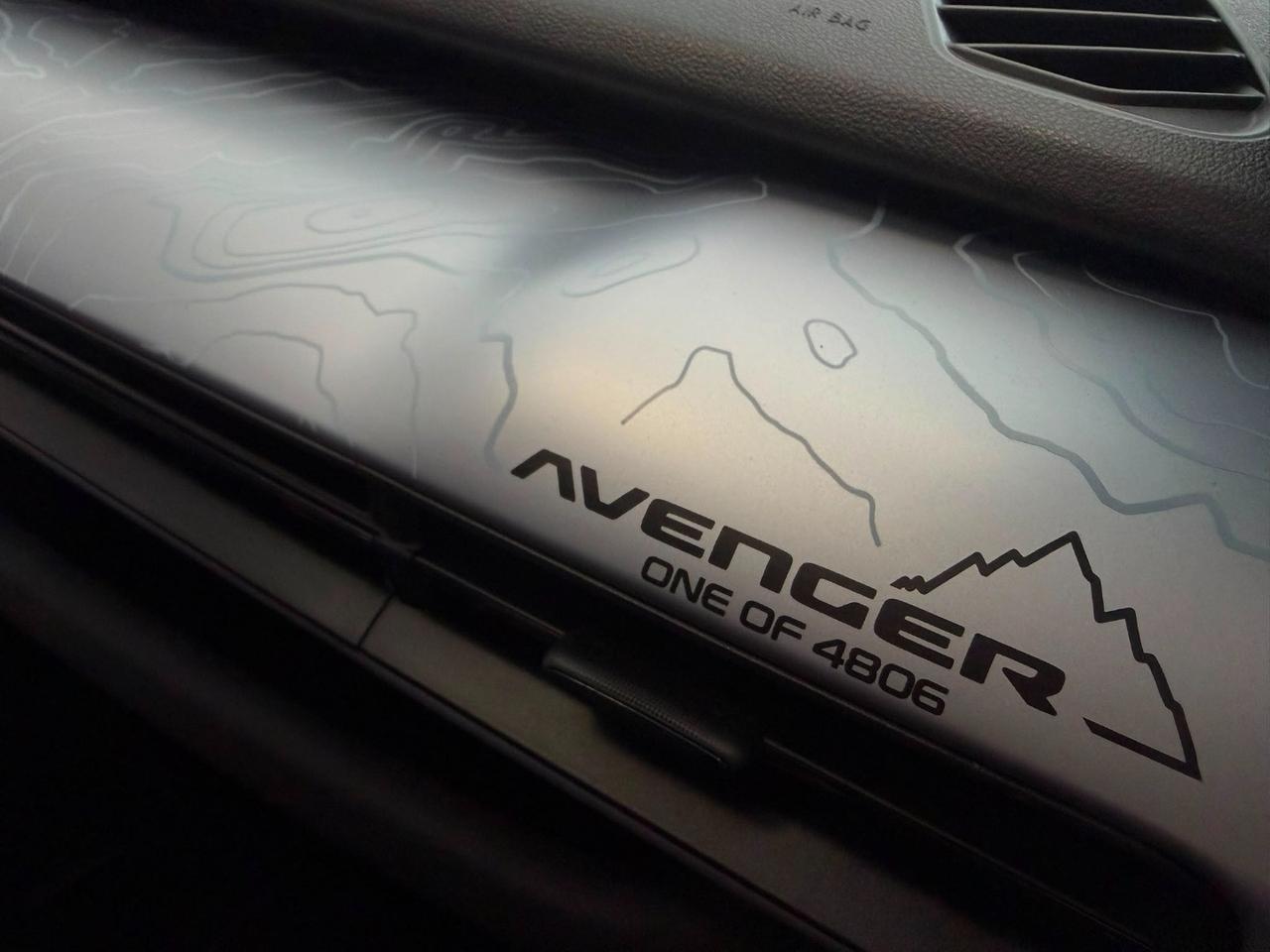 JEEP Avenger 1.2 T. MHEV 4xe The North Face