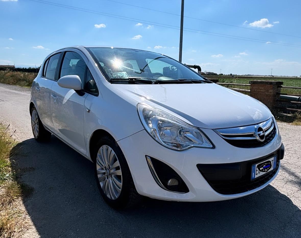 Opel Corsa 1.2 85CV 5 porte GPL-TECH Club