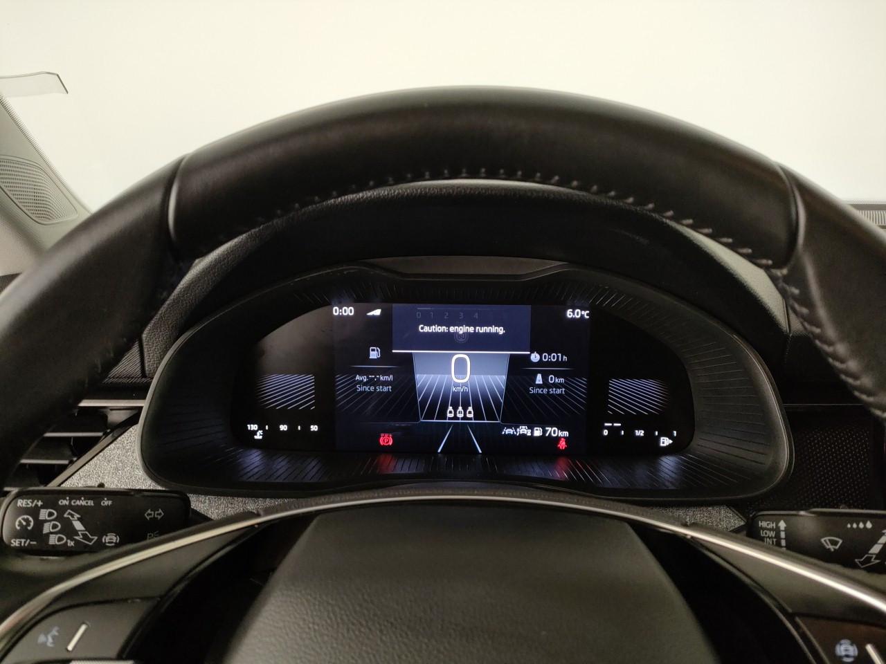 SKODA Kamiq 1.0 tsi Black Dots 115cv