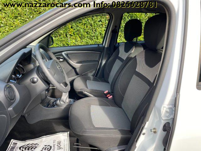 DACIA Duster 1.6 115CV 4x2 GPL Lauréate NAVIGATORE