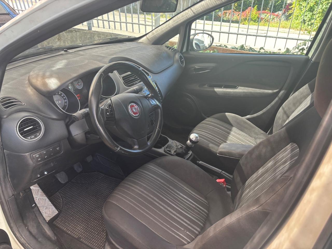 Fiat Punto Evo 1.3 Mjt 75 CV DPF 5 porte S&S Dynamic motore con 4000 km