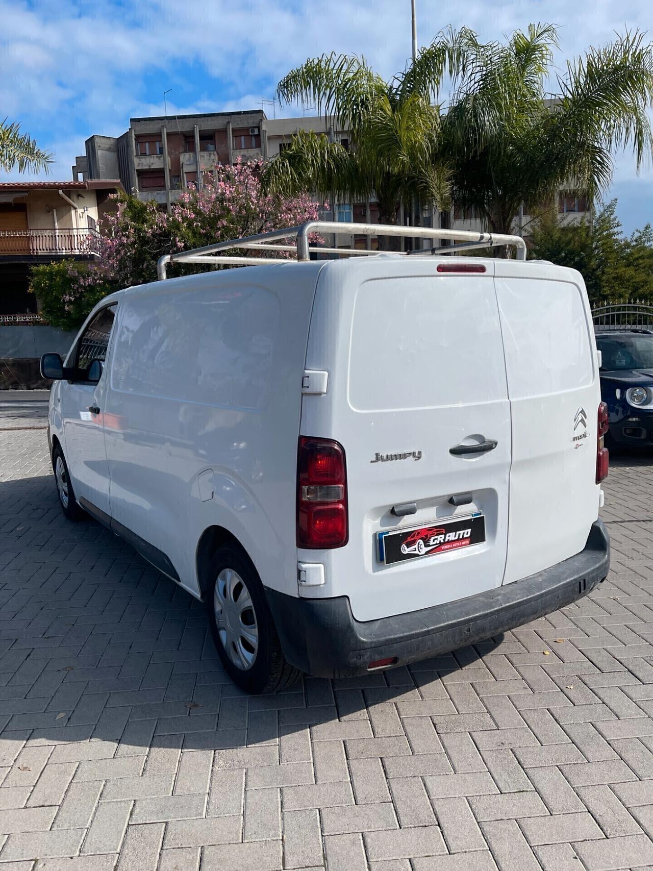 Citroen Jumpy 3 posti