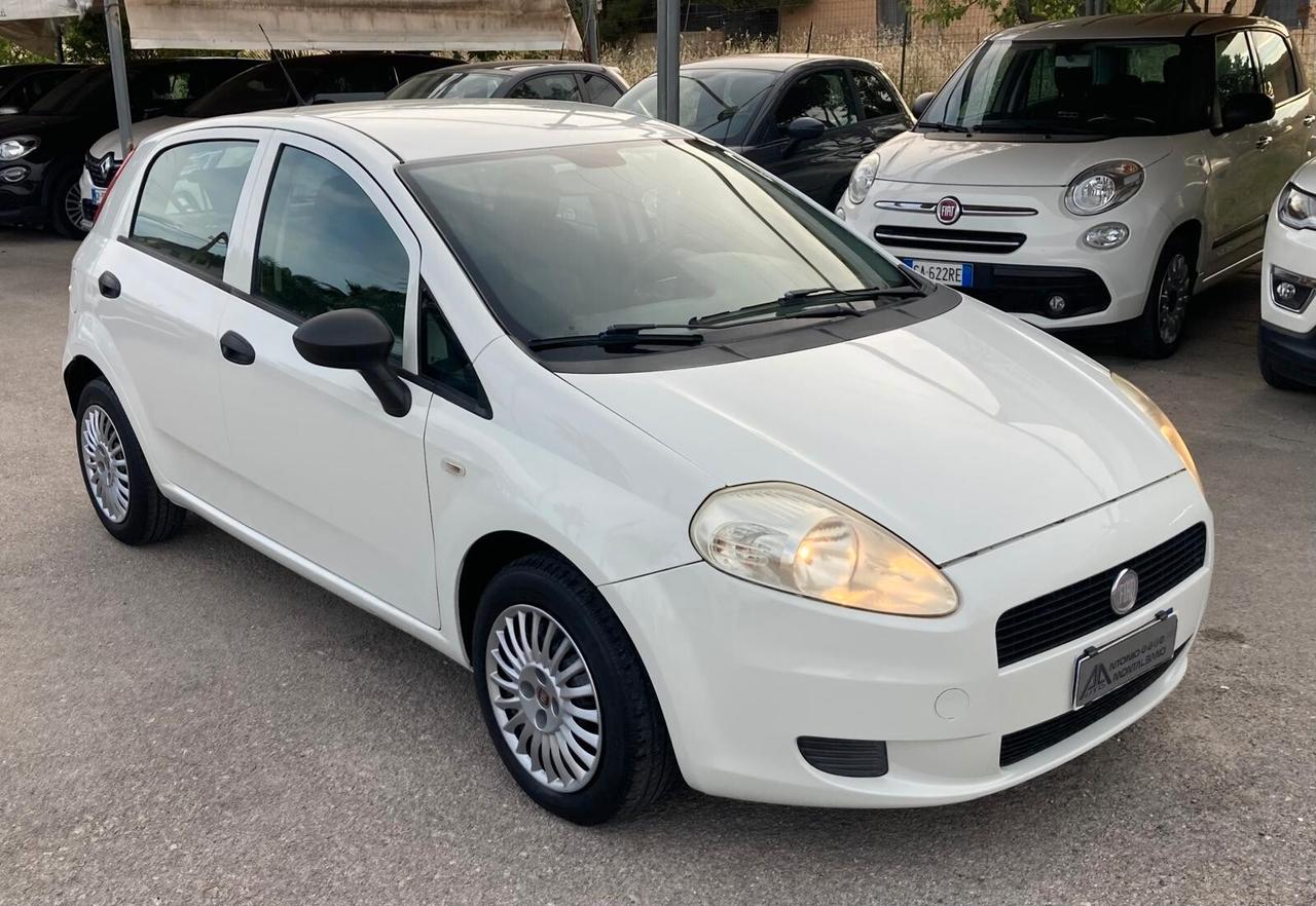 Fiat Grande Punto 1.3 MJT 75 CV 5 porte S&S Actual