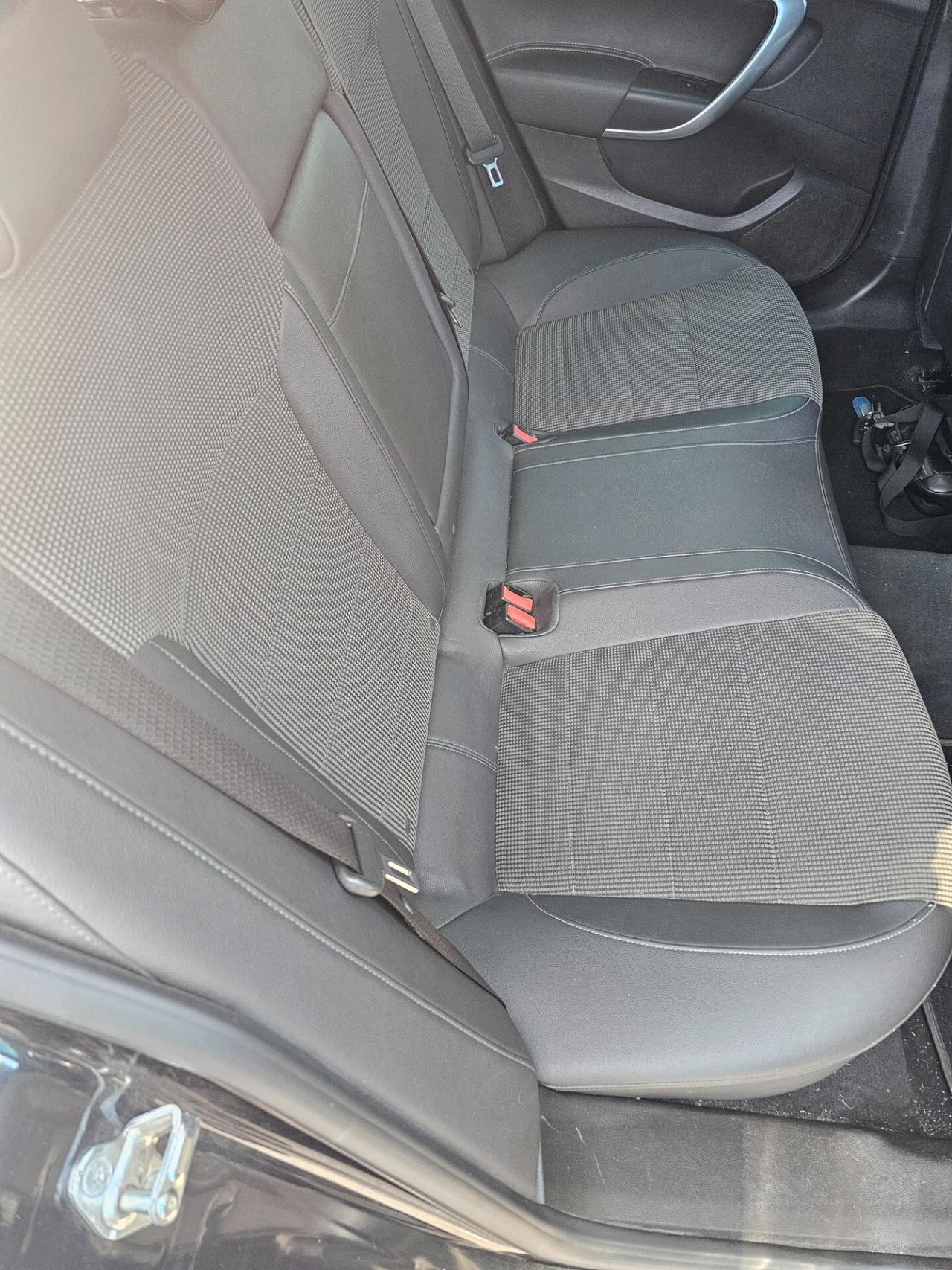 Opel Insignia 2.0 CDTI Sports Tourer Cosmo