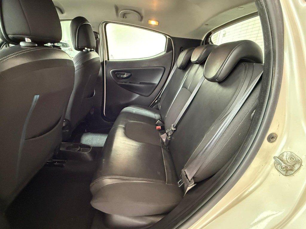 Lancia Ypsilon 1.2 69 CV 5 porte Platinum
