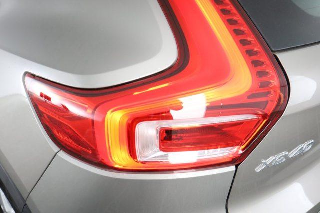 VOLVO XC40 XC40 T2 Geartronic Momentum Pro