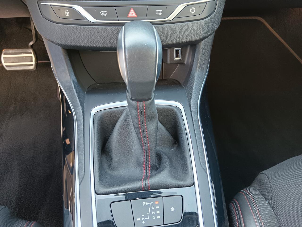 Peugeot 308 1.6 BLUEHDI 120CV GT LINE FULL OPT