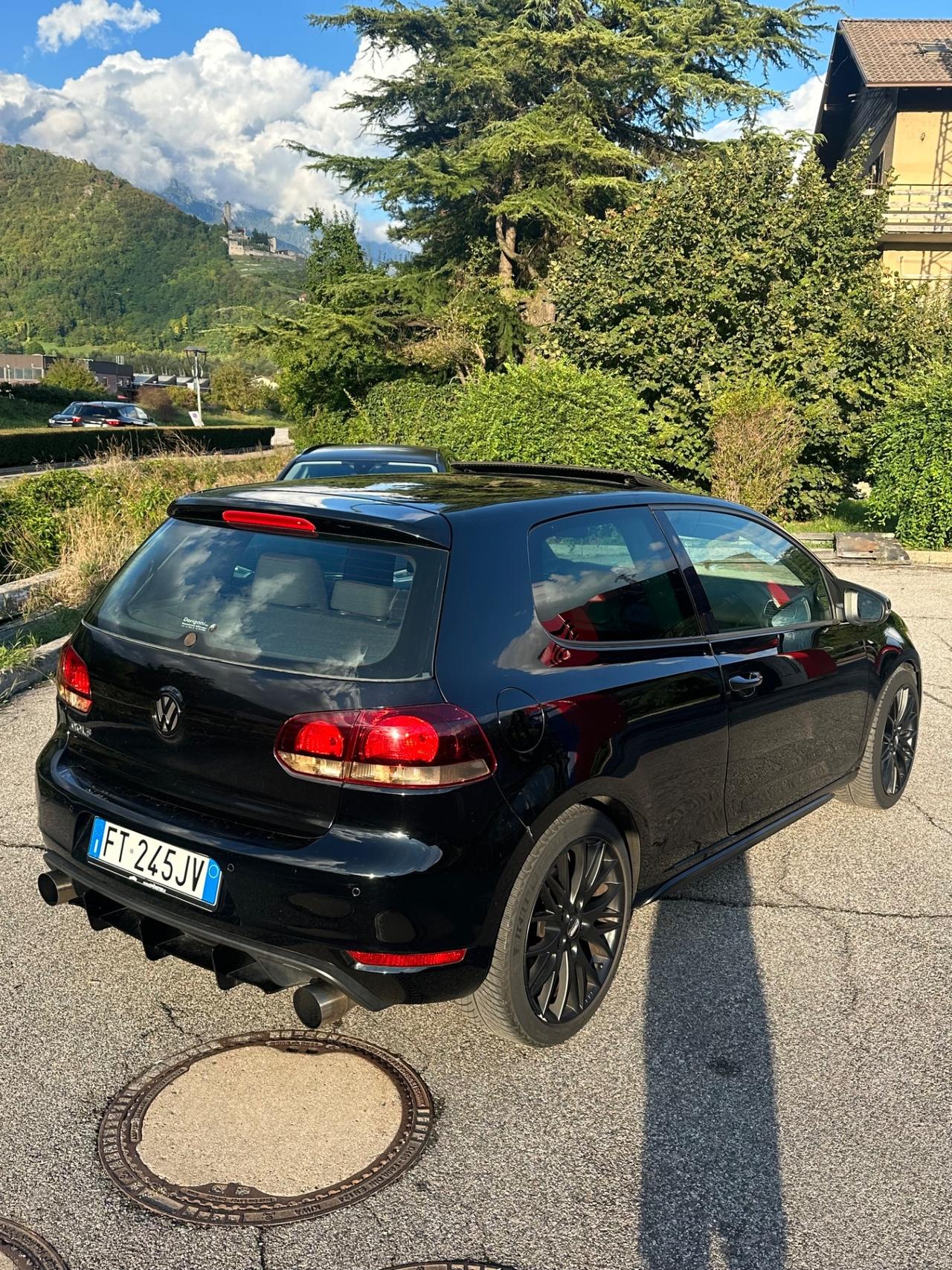 Volkswagen Golf GTI