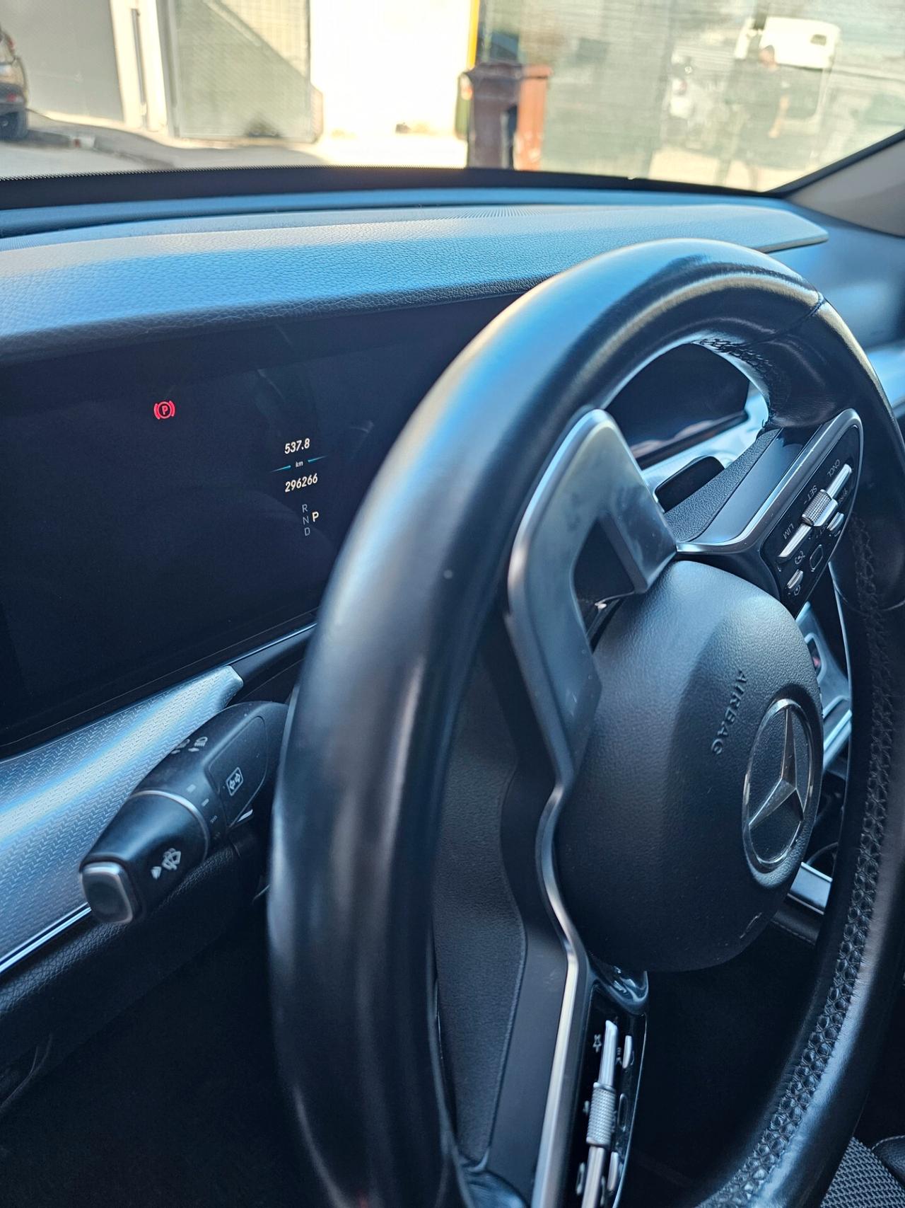 Mercedes-benz E 200 d Auto Premium Plus