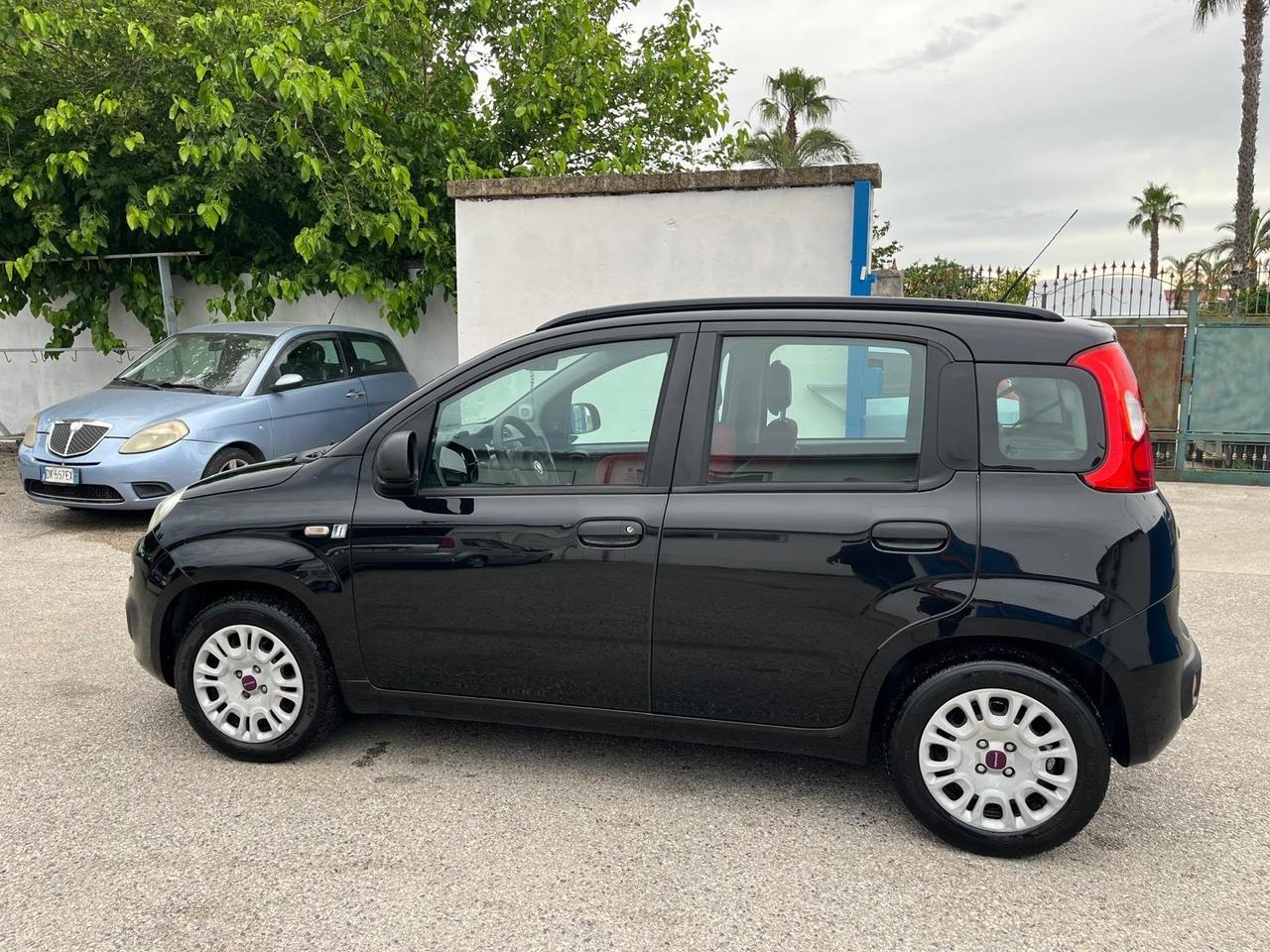 Fiat Panda -1.2 benz-full -km 63000-2018