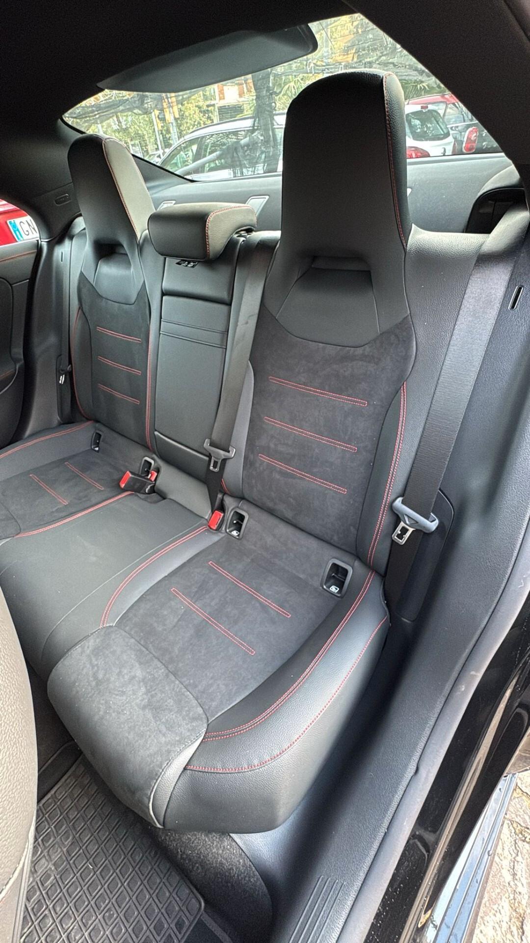 Mercedes-benz CLA 200 d Automatic AMG Line Premium Plus
